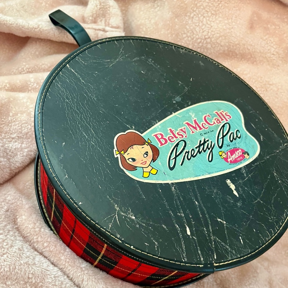 Vintage Betsy McCall Pretty Pac Bag Travel Carrying Case Red Tartan Plaid